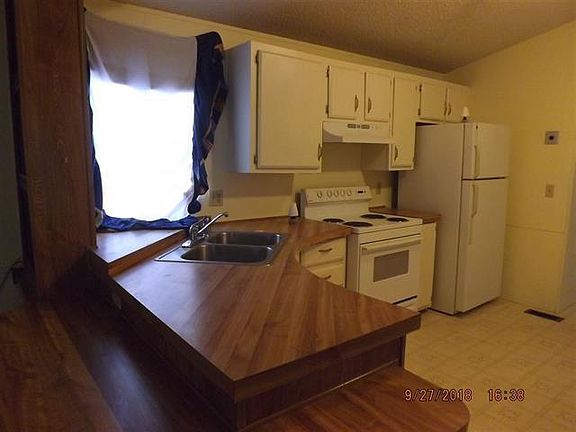 2nd image of 10660 Cody Dr #Red