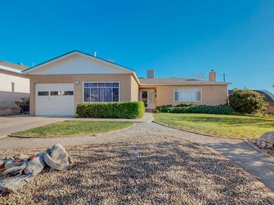 9704 Chapala Dr NE, Albuquerque, NM, 87111