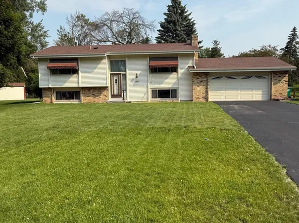 6811 Cottonwood Ln N, Maple Grove, MN 55369