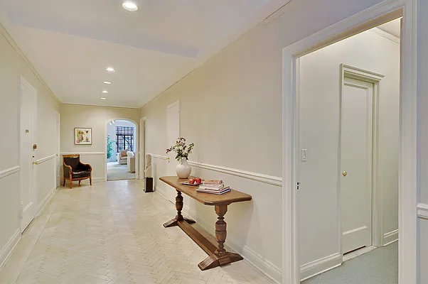 Sold by Corcoran | media 14