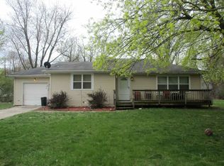2001 N Olive St, South Bend, IN 46628