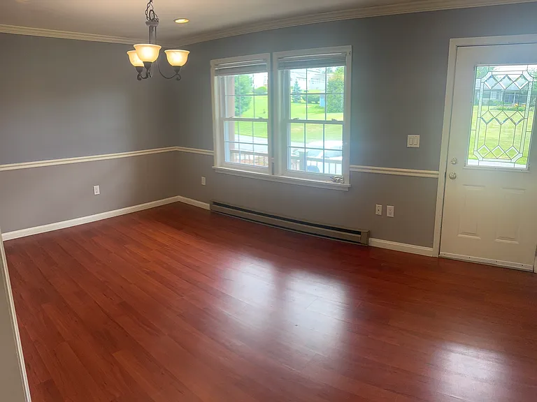 473 Spring Grove Rd — Photo 9