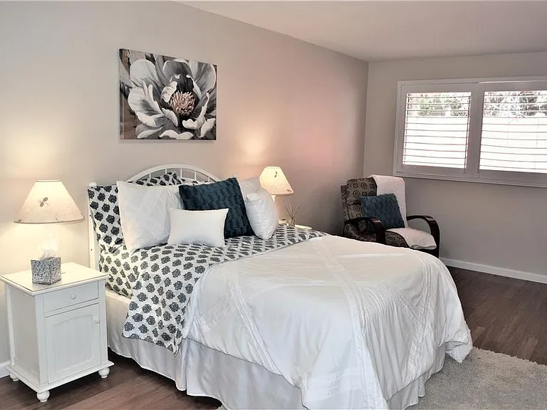 6647 Arundel Pl — Photo 16