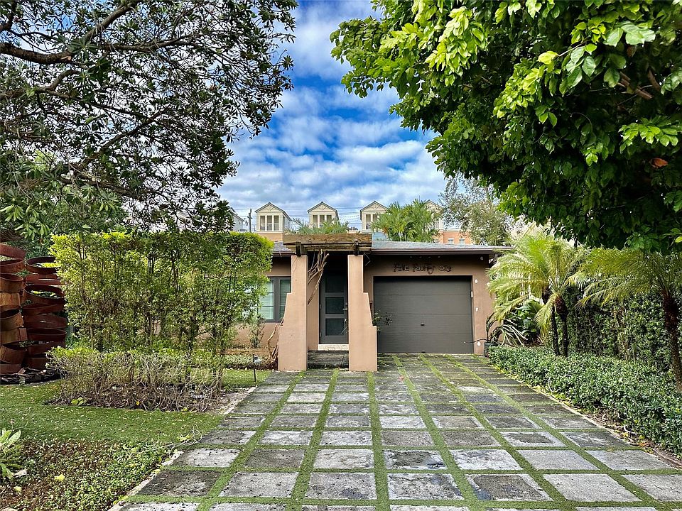 1st image of 541 NE 8th Avenue