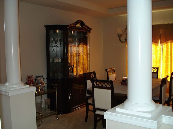 4th image of 420 Golden Pond St
