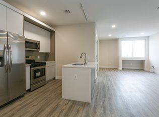 6020 Hudson Ave, West New York, NJ 07093