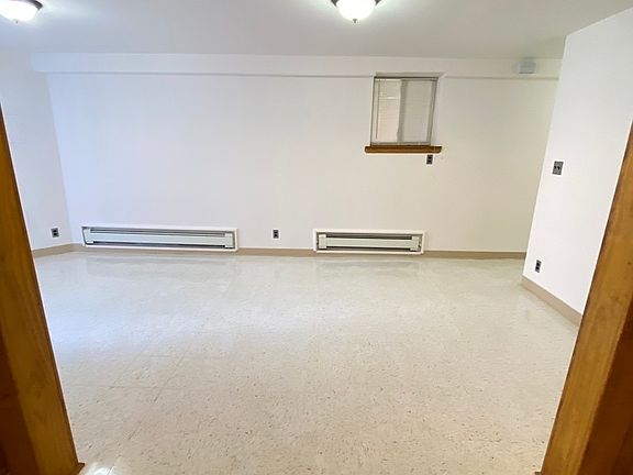 3rd image of 9802 3rd Ave Floor 1
