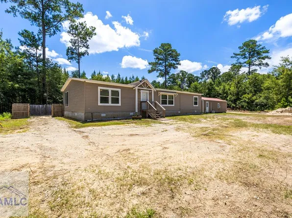 719 Limerick Rd, Midway, GA 31320