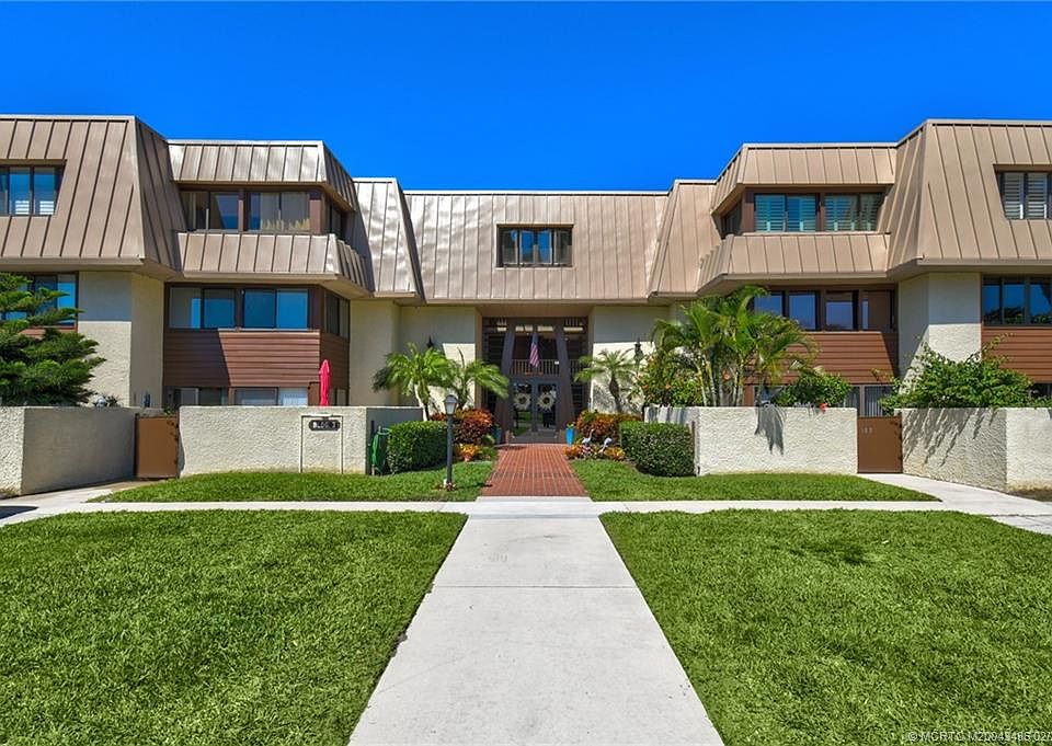 1st image of 1800 SE Saint Lucie Blvd APT 3-306