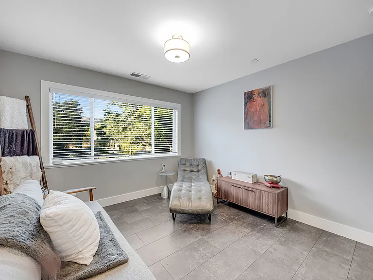 88 Calistoga Rd — Photo 31