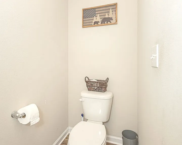 9125 Bellewood Dr — Photo 20