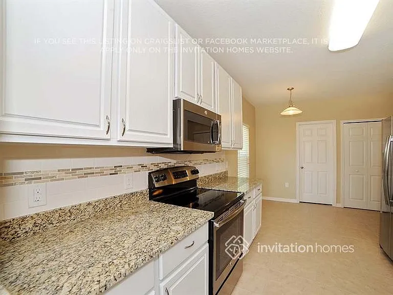 2071 Kabat Ave — Photo 7