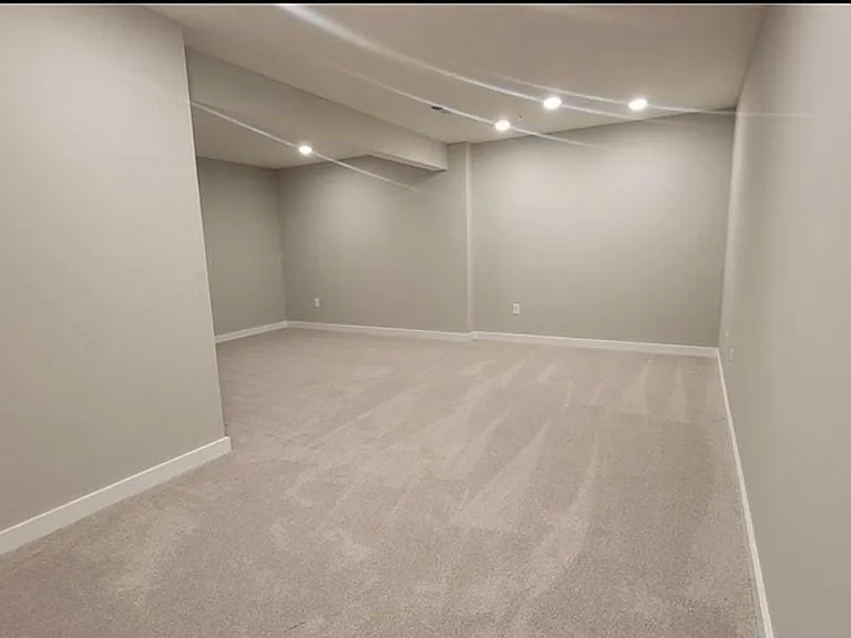 353 Trinity Way — Photo 3