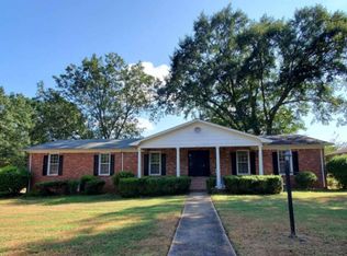 915 Britwood Dr SW, Decatur, AL 35601