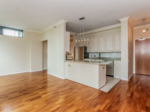 5th image of 600 N Kingsbury St APT 509