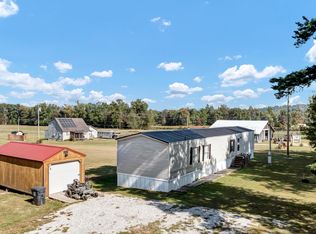 10 Lakeview Dr, Salt Lick, KY 40371