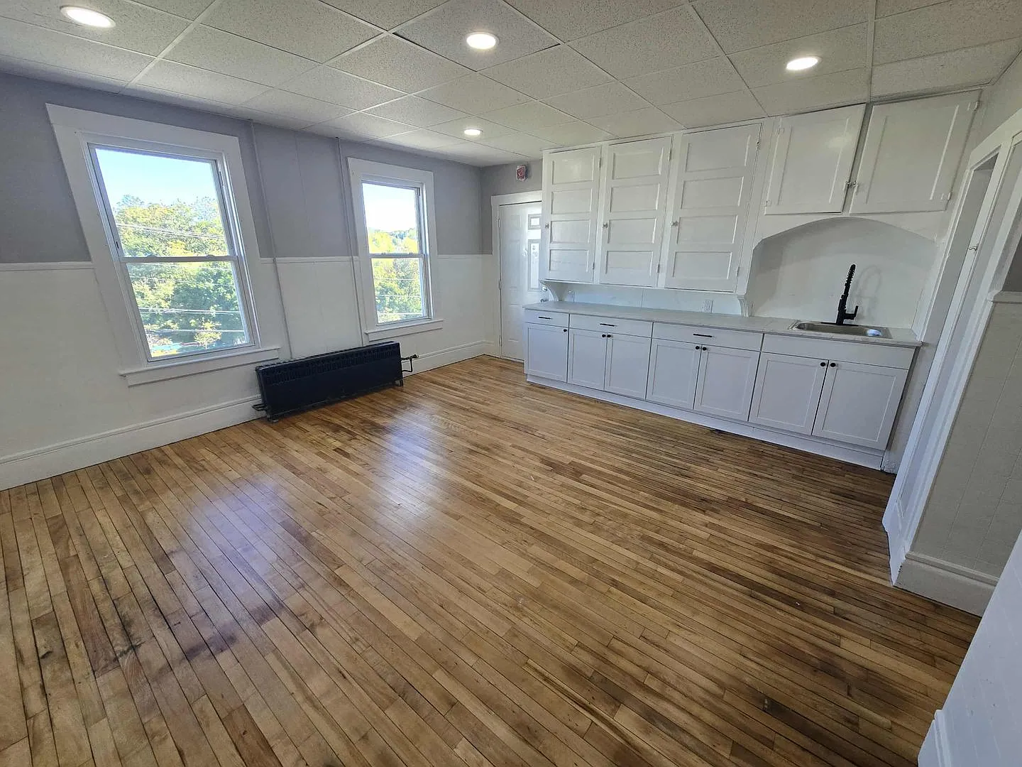 195 Bartlett Lewiston — Photo 2