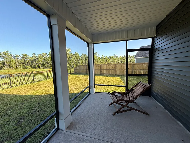 5093 Roundhead Dr — Photo 12