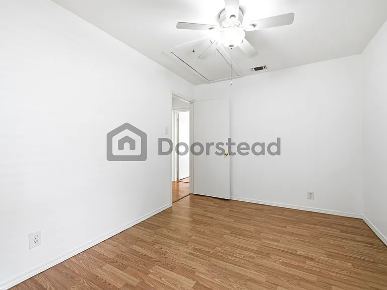 3400 Wayside Ave — Photo 14