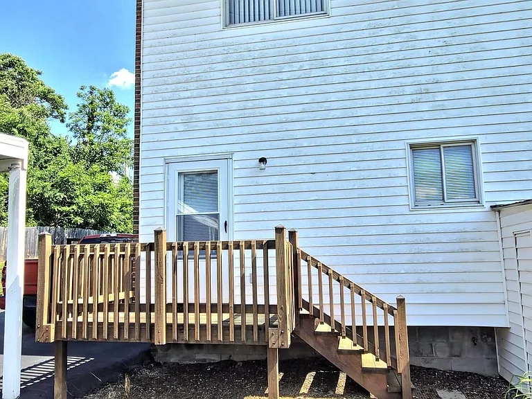 549 N Holston River Dr #A — Photo 3