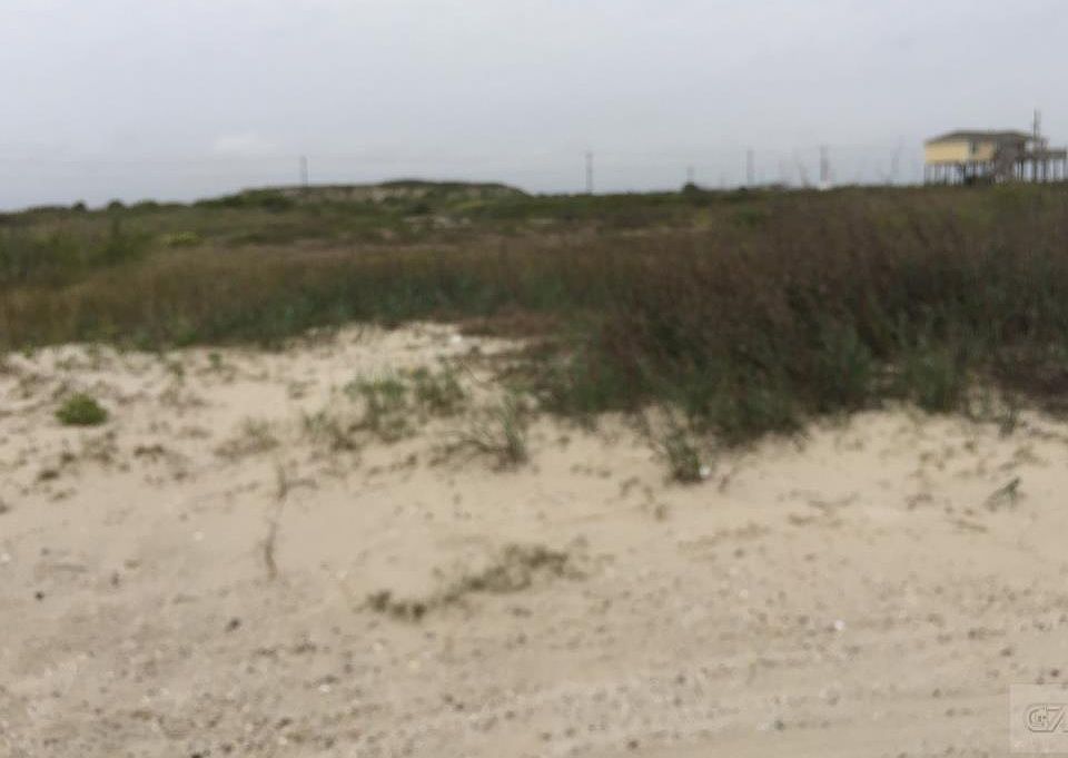 1st image of 963 Caplen Shores Cir