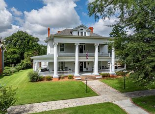 409 S Main St, Fitzgerald, GA 31750