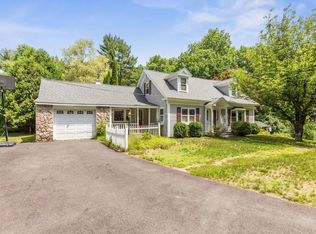 174 North St, Groton, MA 01450