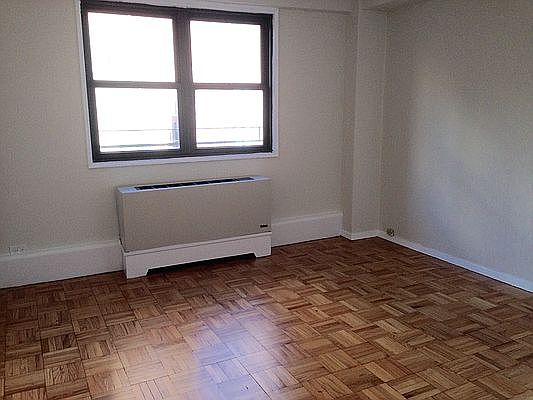 3rd image of 141 E 33rd St APT 16E
