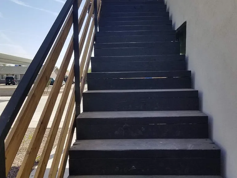 813 E Siesta Dr #D — Photo 5