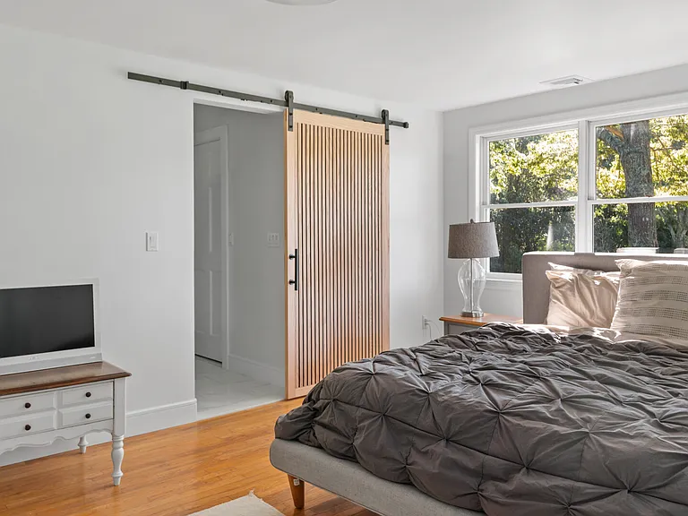 870 Stars Rd — Photo 12