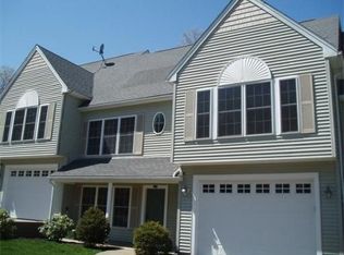818 Mount Hope St #B, North Attleboro, MA 02760