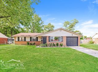 822 Hile Ln, Englewood, OH