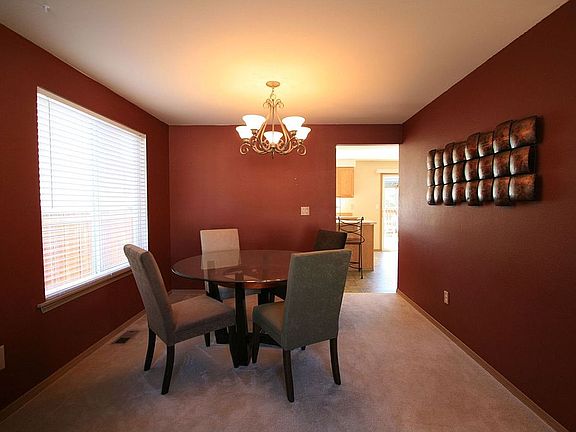 Formal dining room