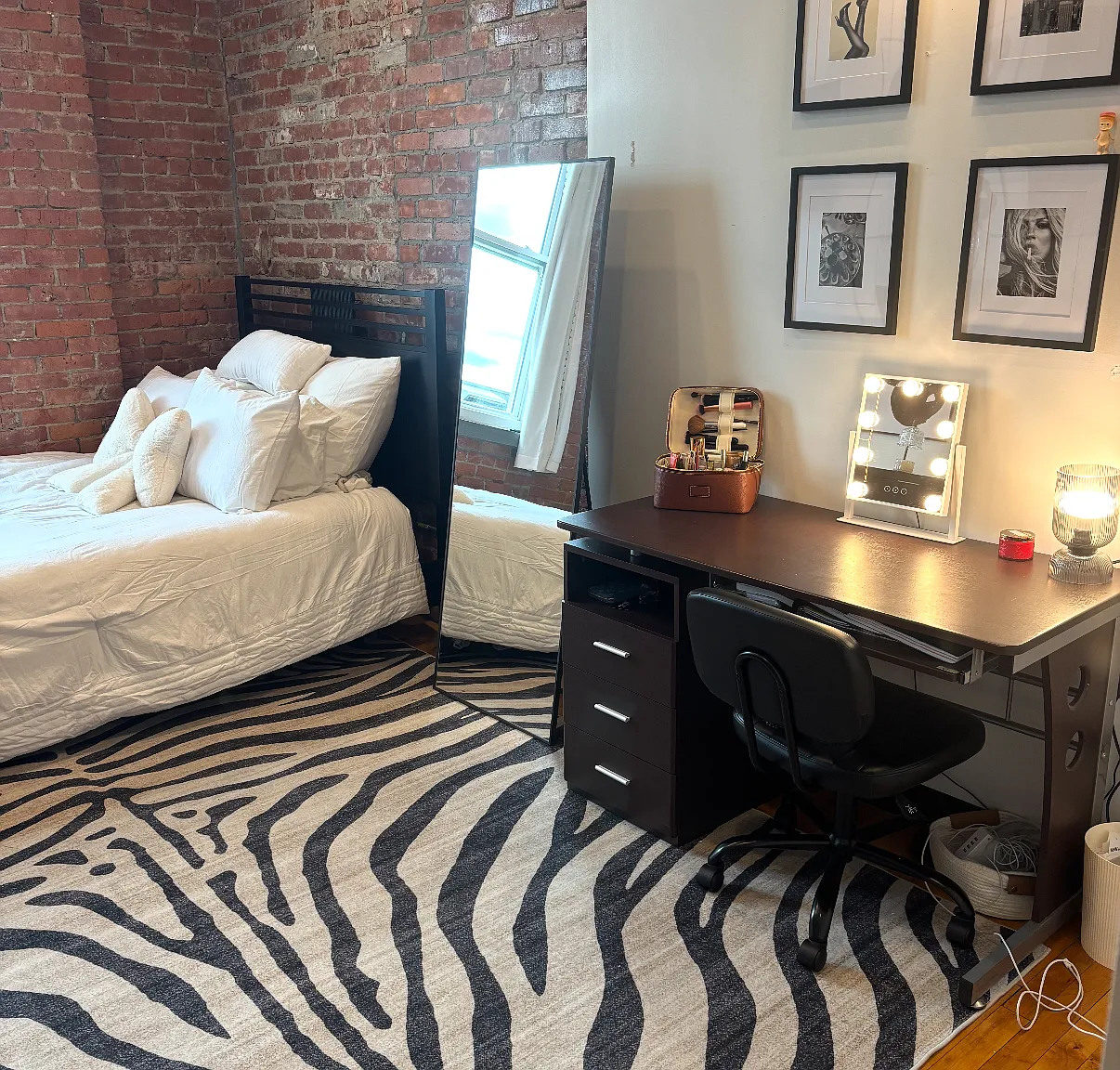 10 bed, 1700 sqft, $850 — Photo 4