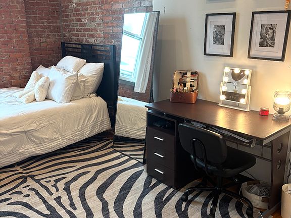 3rd image of 215 State St #2