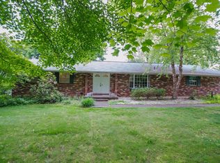 148 Joy Ln NW, Granville, OH