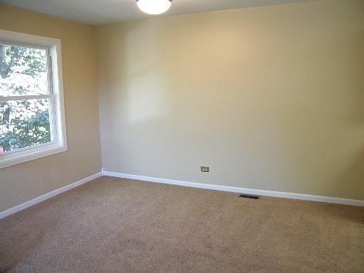 4th image of 356 Creekside Dr