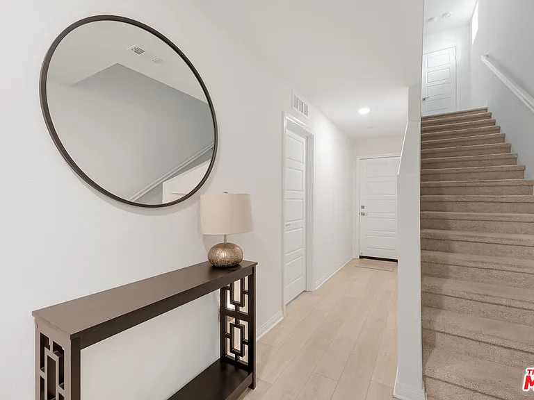 768 Daniel Freeman Cir — Photo 33