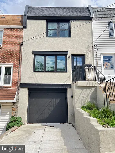 4735 Sheldon St Photo 1