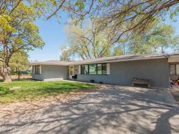 2502 Avery Ln, Farmington, NM 87402