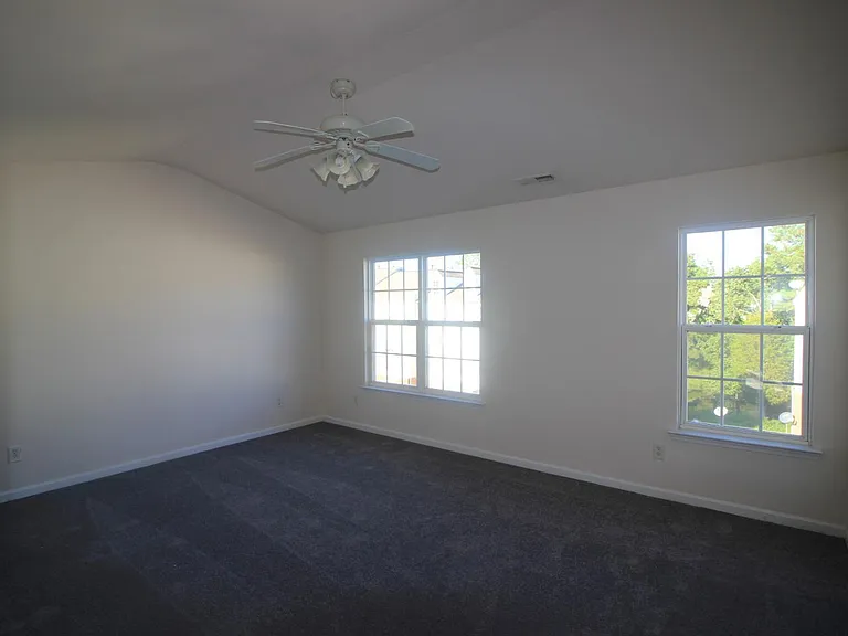 320 Ruby Walk Dr — Photo 17