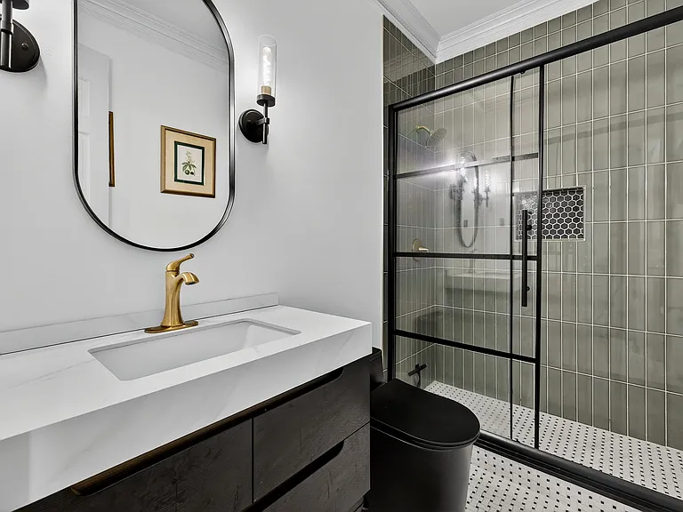 2525 Spalding Dr — Photo 11
