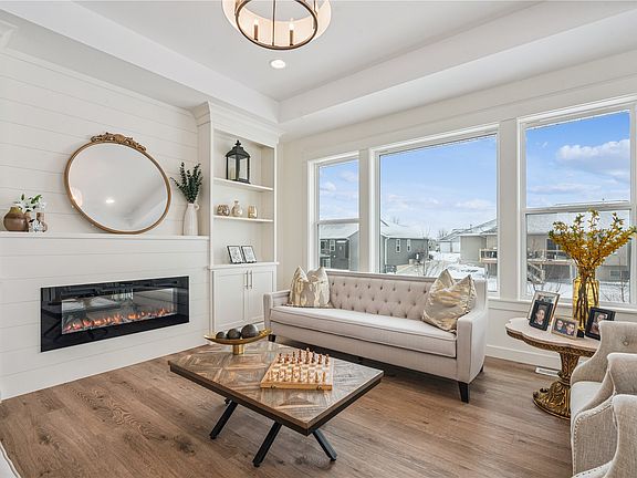 4th image of 1625 Cottage Ridge Dr