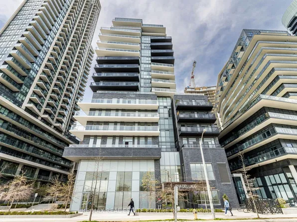 110 Marine Parade Dr #207, Toronto, ON M8V 0B6