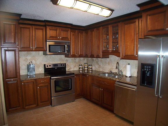 Stainless appliances