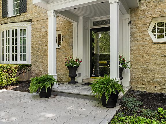5th image of 36 Ashbourne Rd