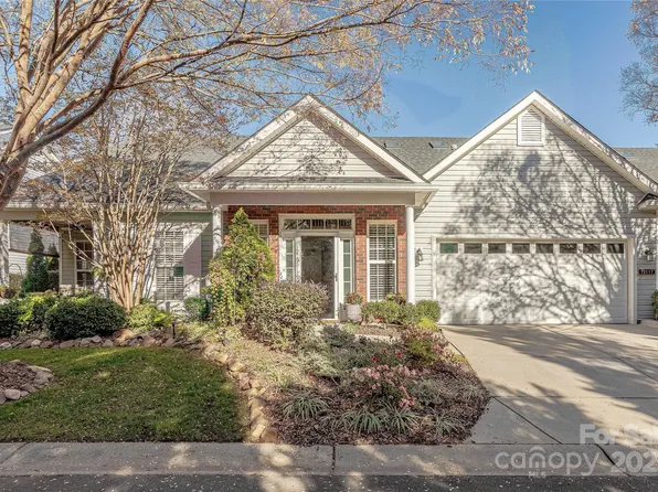 12117 Frogs Leap Ct, Charlotte, NC 28277