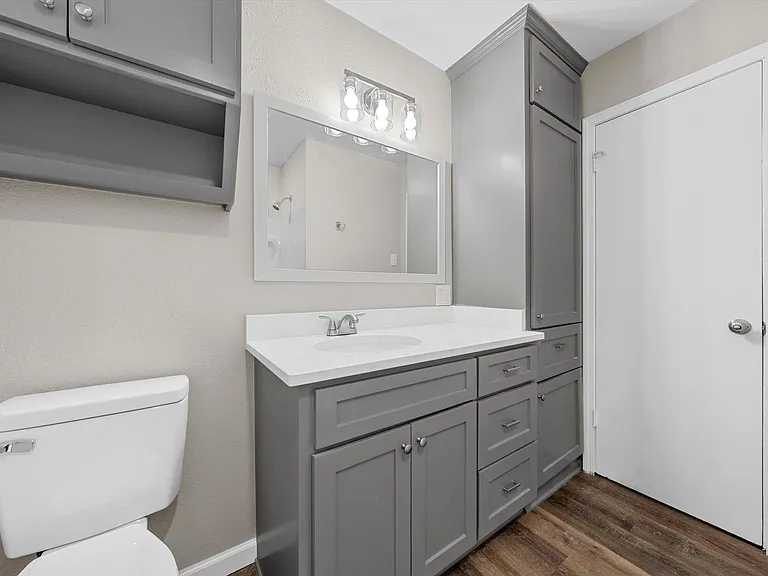 817 N Patricia St — Photo 12