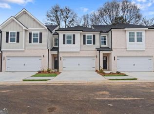 305 Shine Dr, Stockbridge, GA 30281