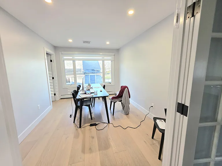 3 George St #2 — Photo 7